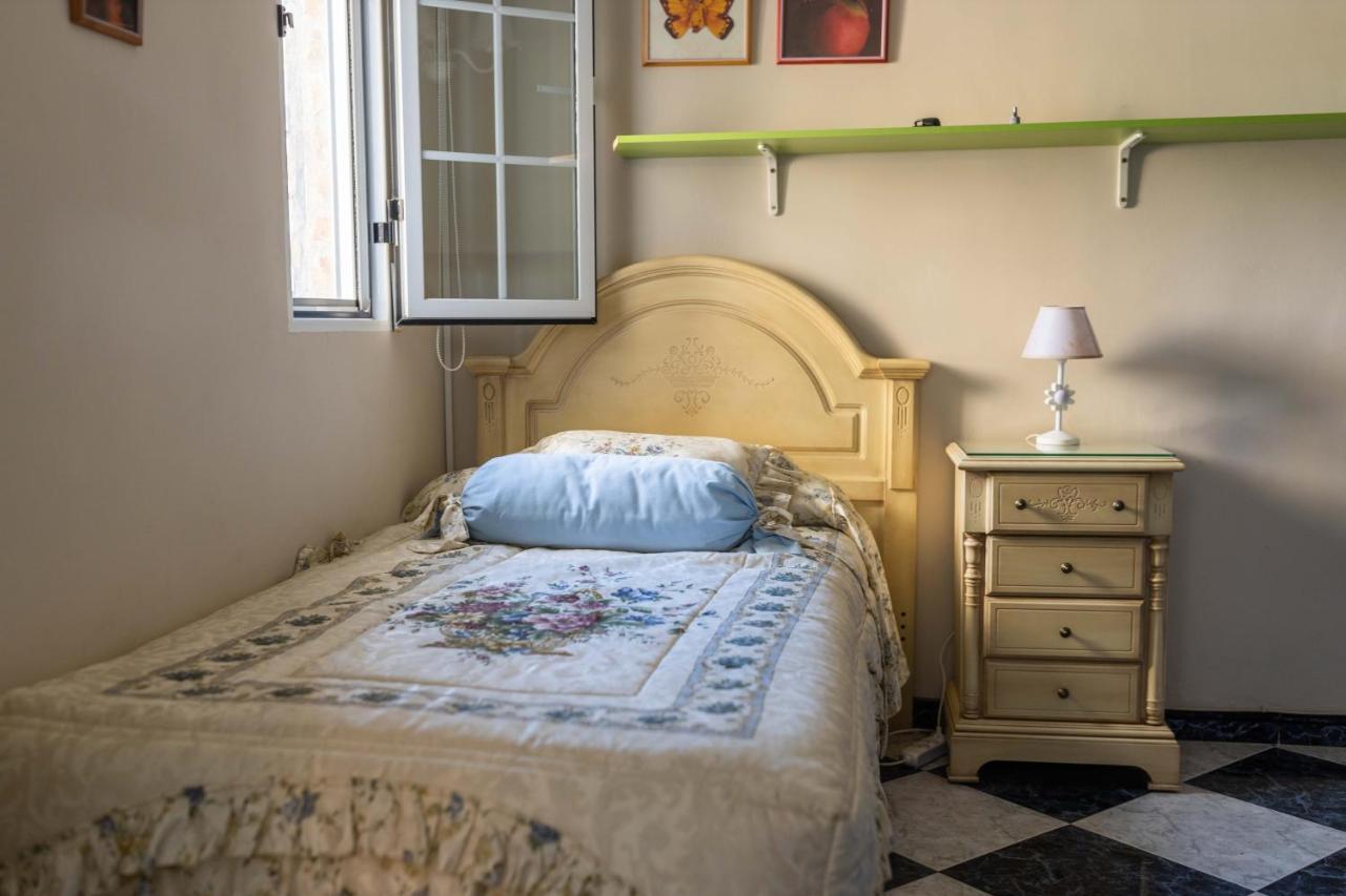 Villa Soraida Itrabo Екстер'єр фото